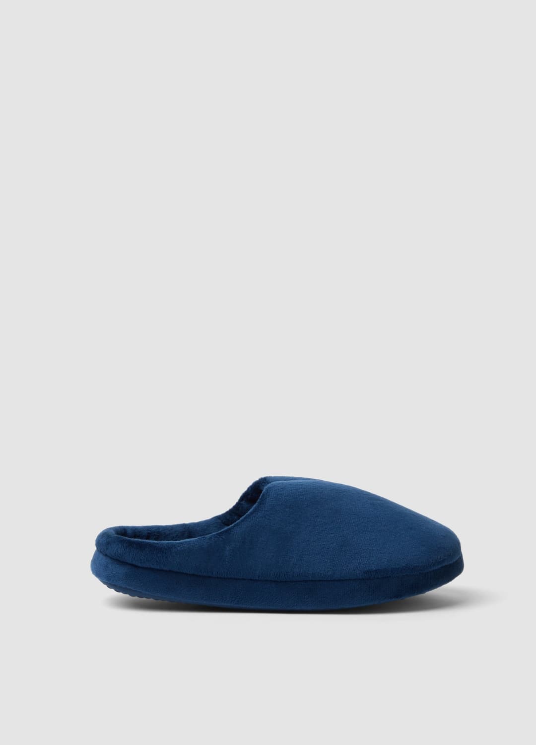Blaue Geschlossene Hausschuhe Mit Soft-touch-finish | OVS Blaue Geschlossene Hausschuhe Mit Soft-touch-finish - 0 | OVS