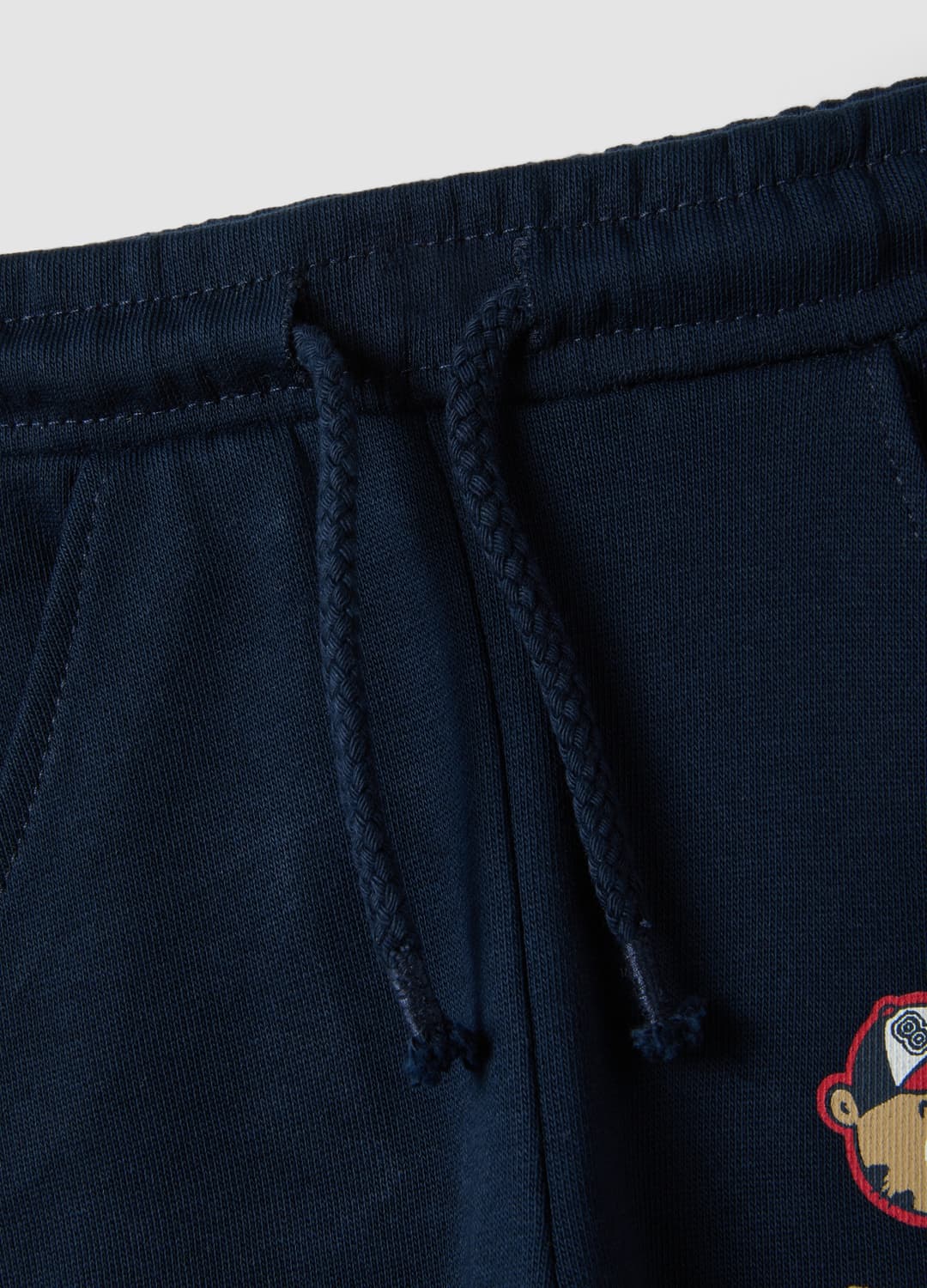 Pantaloni Jogger Blu In Puro Cotone Con Stampa Orsetto Regular Fit Per Bimbo | OVS Pantaloni Jogger Blu In Puro Cotone Con Stampa Orsetto Regular Fit Per Bimbo - 2 | OVS