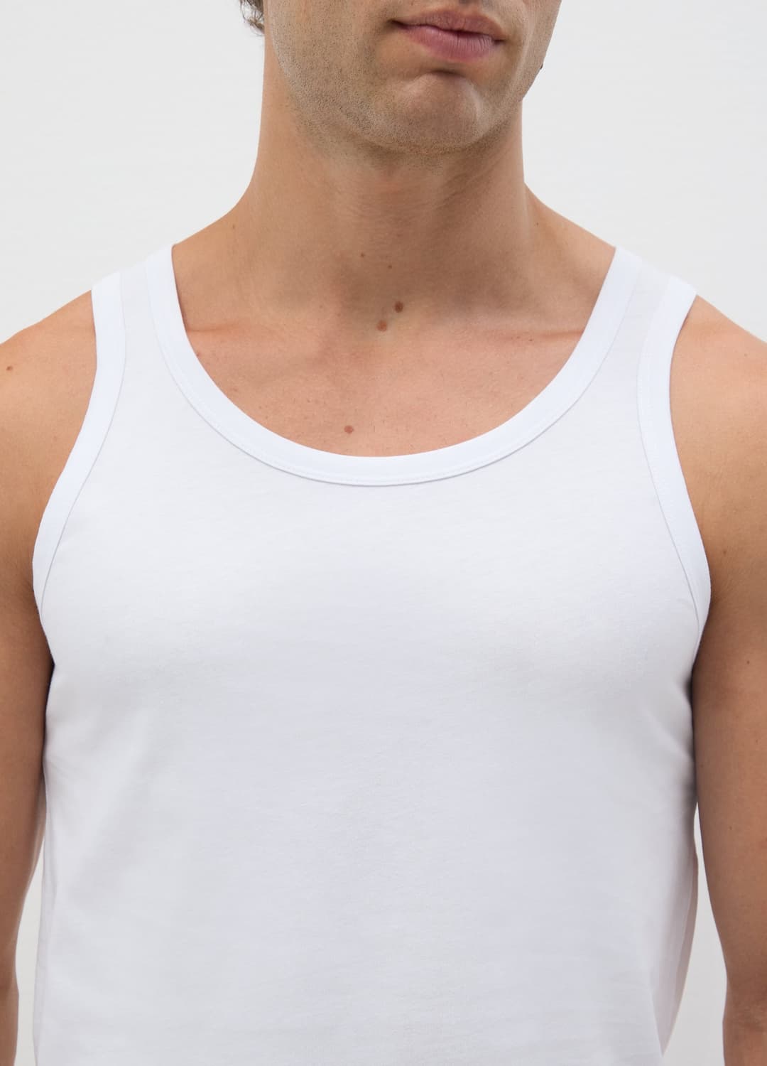 Bipack Di Canottiere In Puro Cotone Bianche Regular Fit | OVS Bipack Di Canottiere In Puro Cotone Bianche Regular Fit - 1 | OVS
