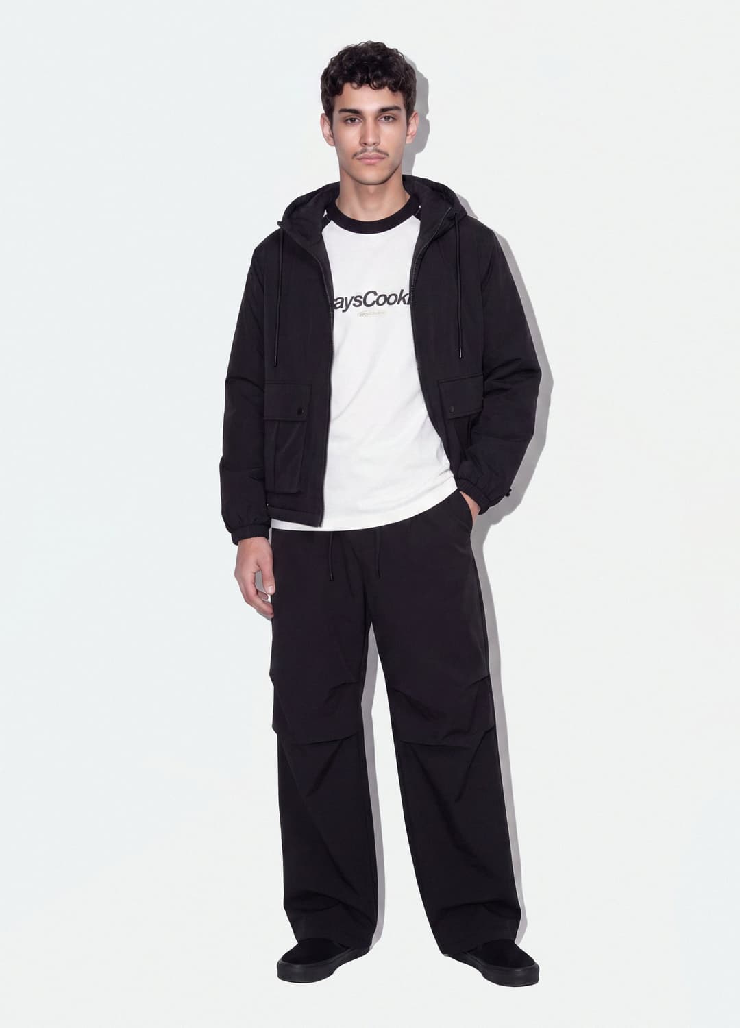 Pantaloni Neri In Tessuto Elasticizzato Parachute Fit | OVS Pantaloni Neri In Tessuto Elasticizzato Parachute Fit - 0 | OVS