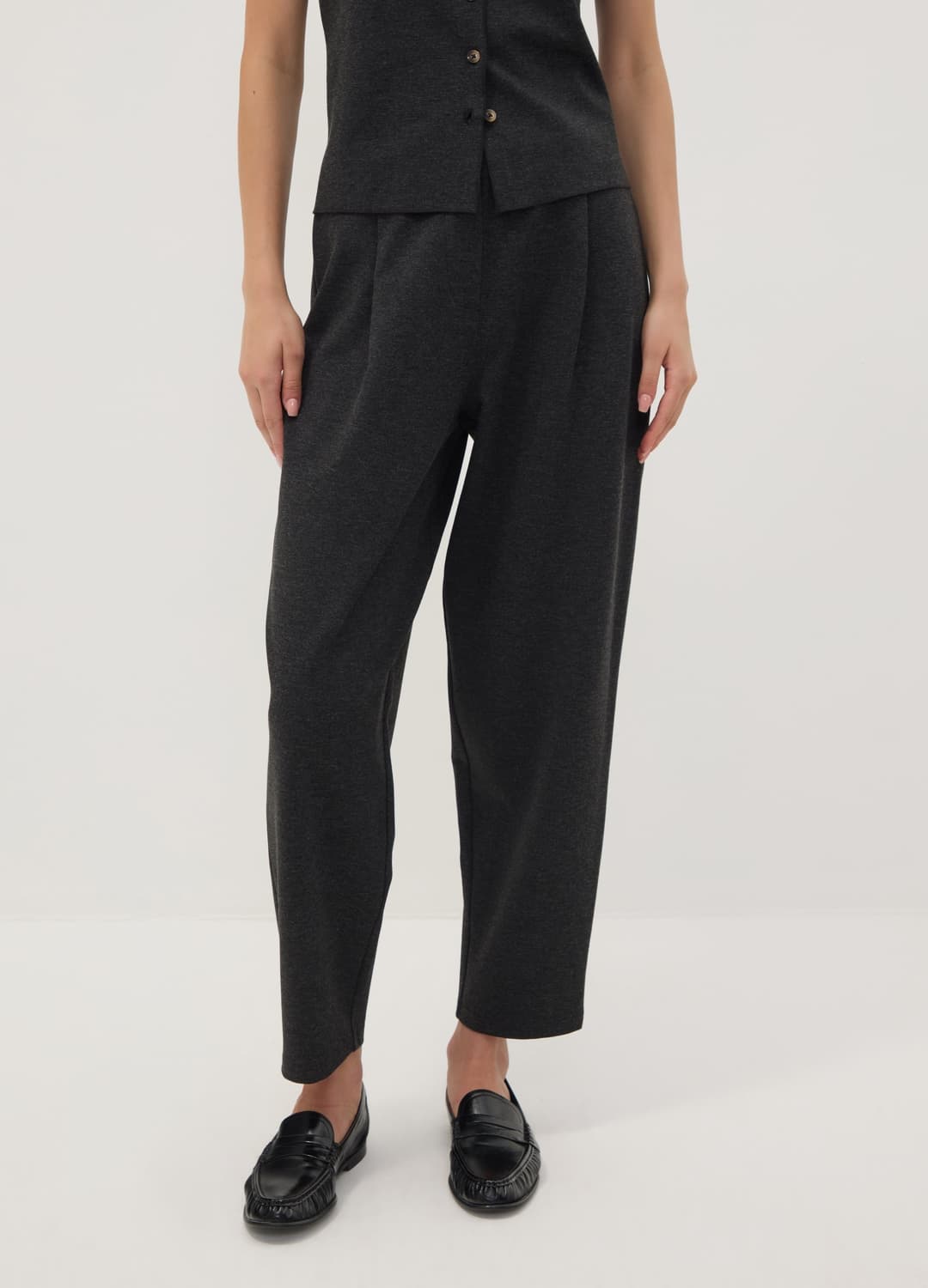 Schwarze Joggerhose Aus Milano-strick In Elastischer Viskose | OVS Schwarze Joggerhose Aus Milano-strick In Elastischer Viskose - 1 | OVS