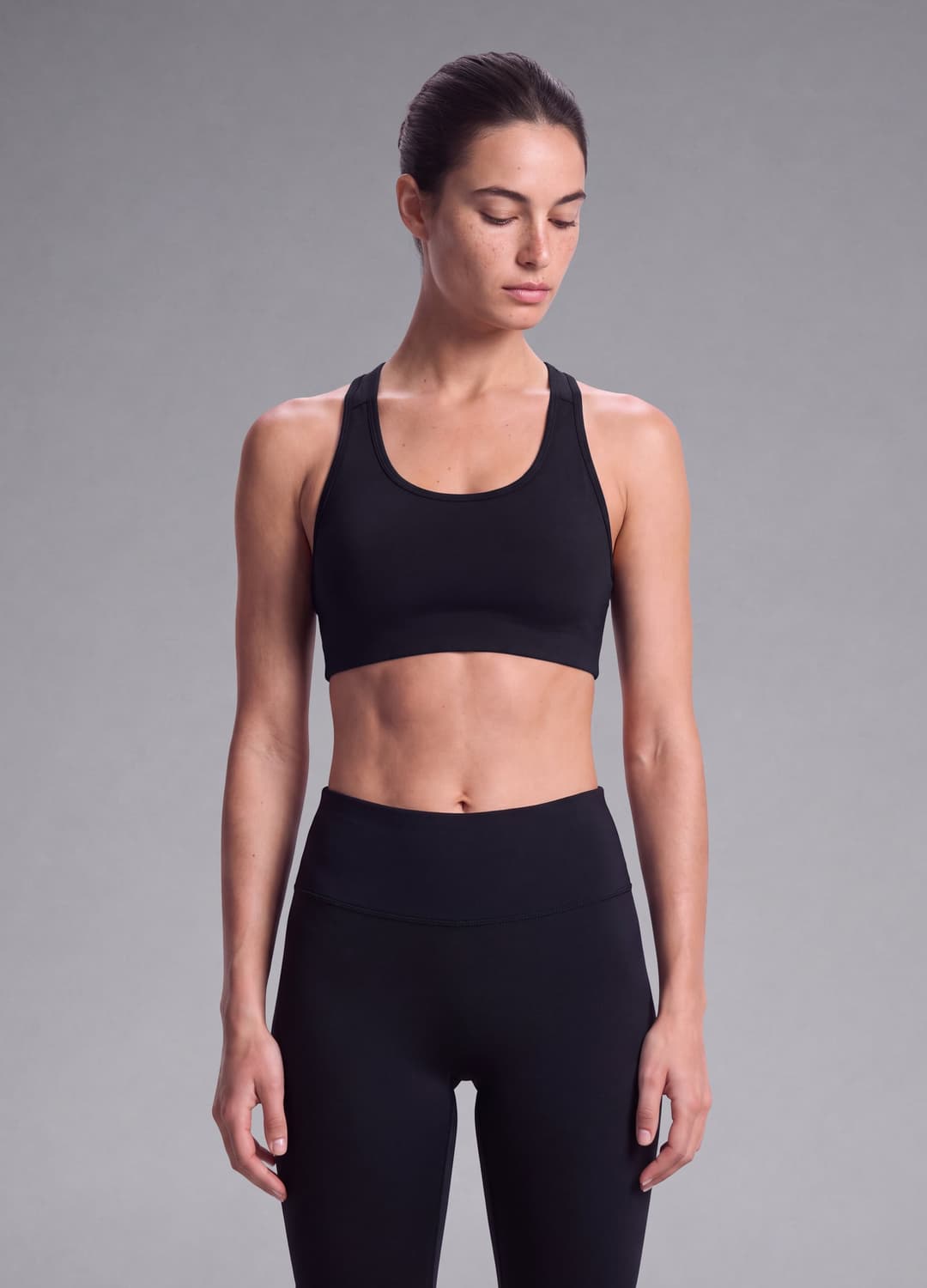 Schwarzer Sport-bh Aus Atmungsaktivem Stretchmaterial Altavia Studio | OVS Schwarzer Sport-bh Aus Atmungsaktivem Stretchmaterial Altavia Studio - 1 | OVS