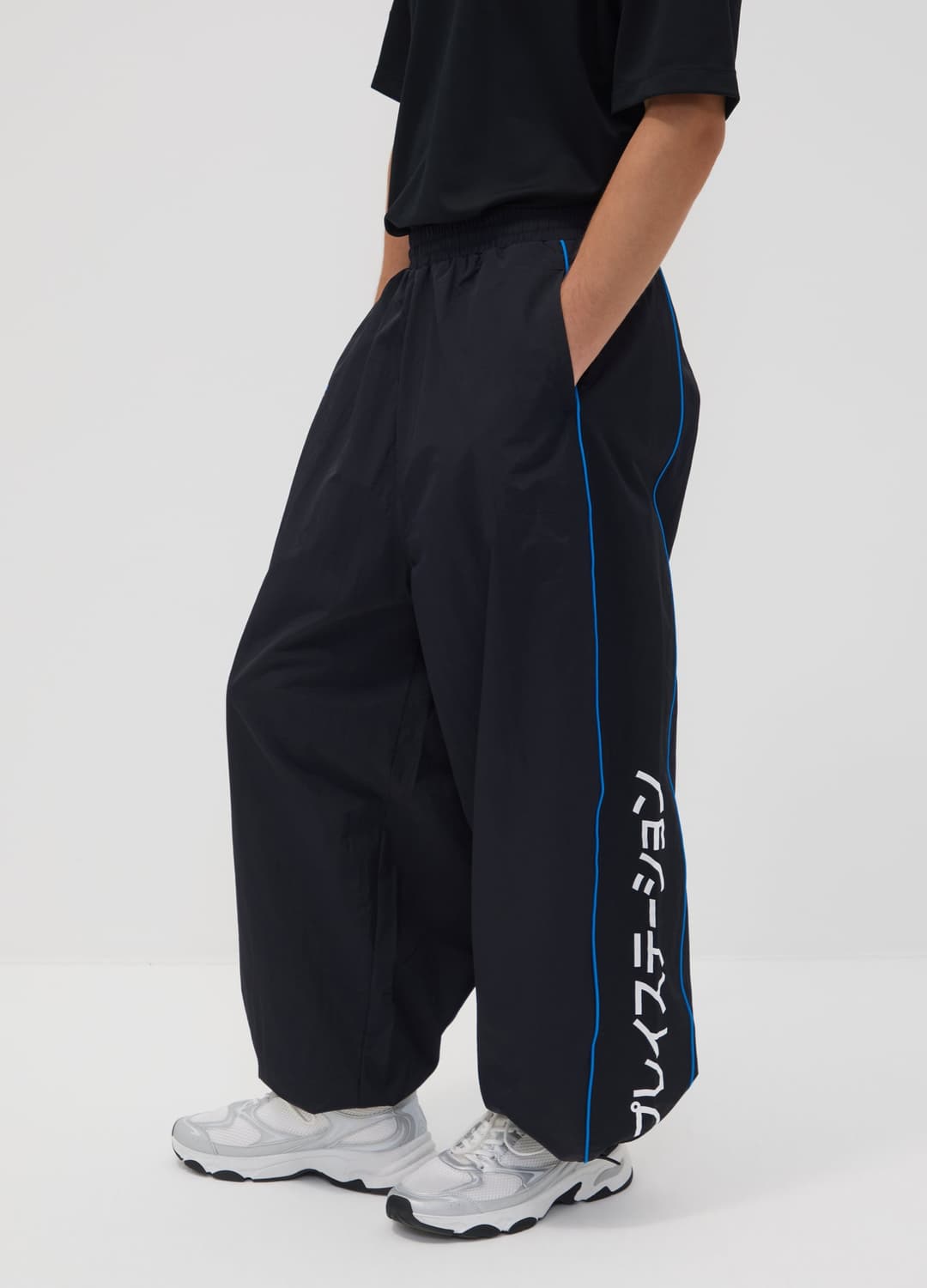 Pantaloni Fitness Neri Playstation Con Profili A Contrasto | OVS Pantaloni Fitness Neri Playstation Con Profili A Contrasto - 3 | OVS
