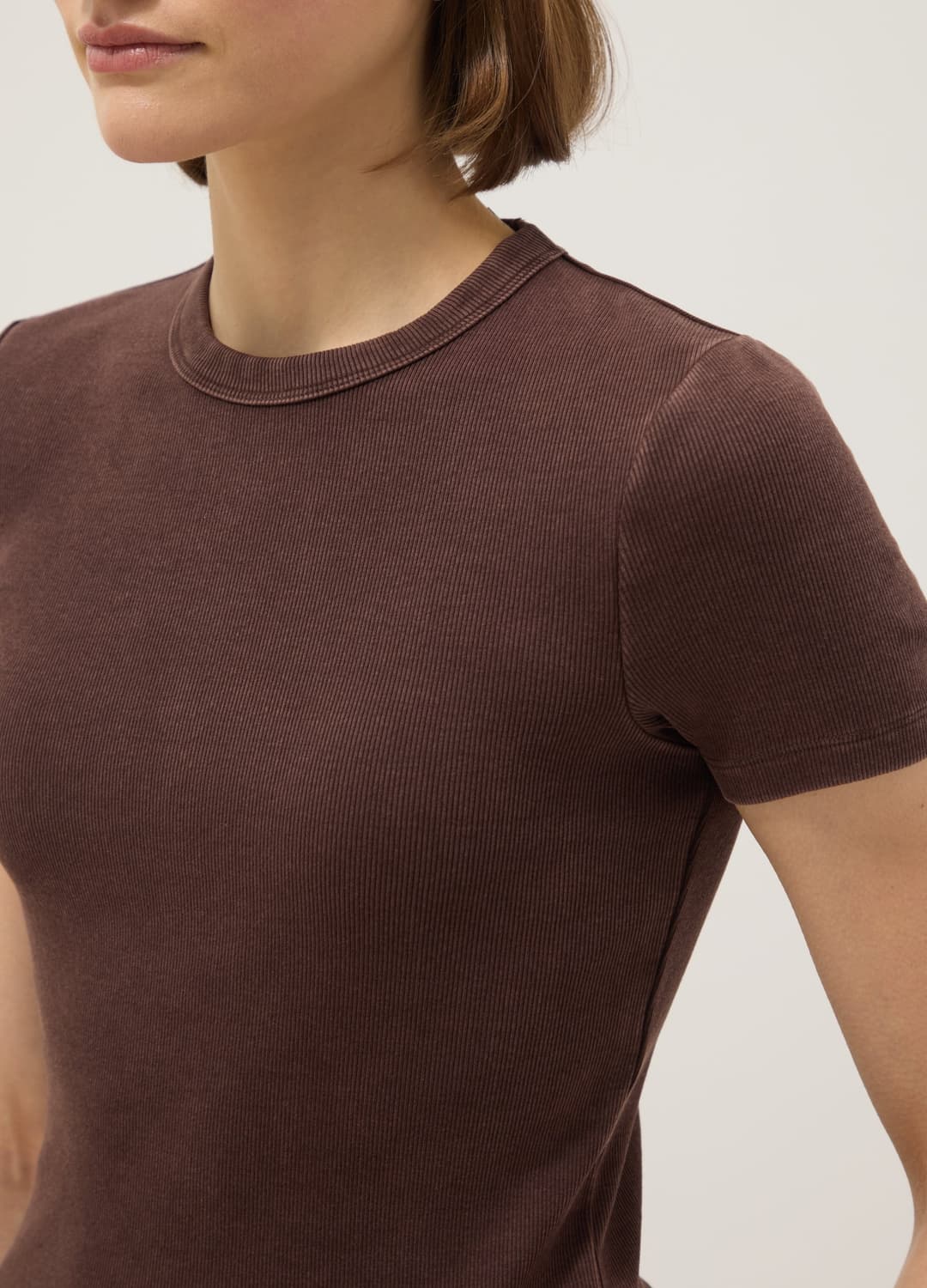 Beige Tailliertes T-shirt Aus Elastischem Baumwollstoff | OVS Beige Tailliertes T-shirt Aus Elastischem Baumwollstoff - 3 | OVS