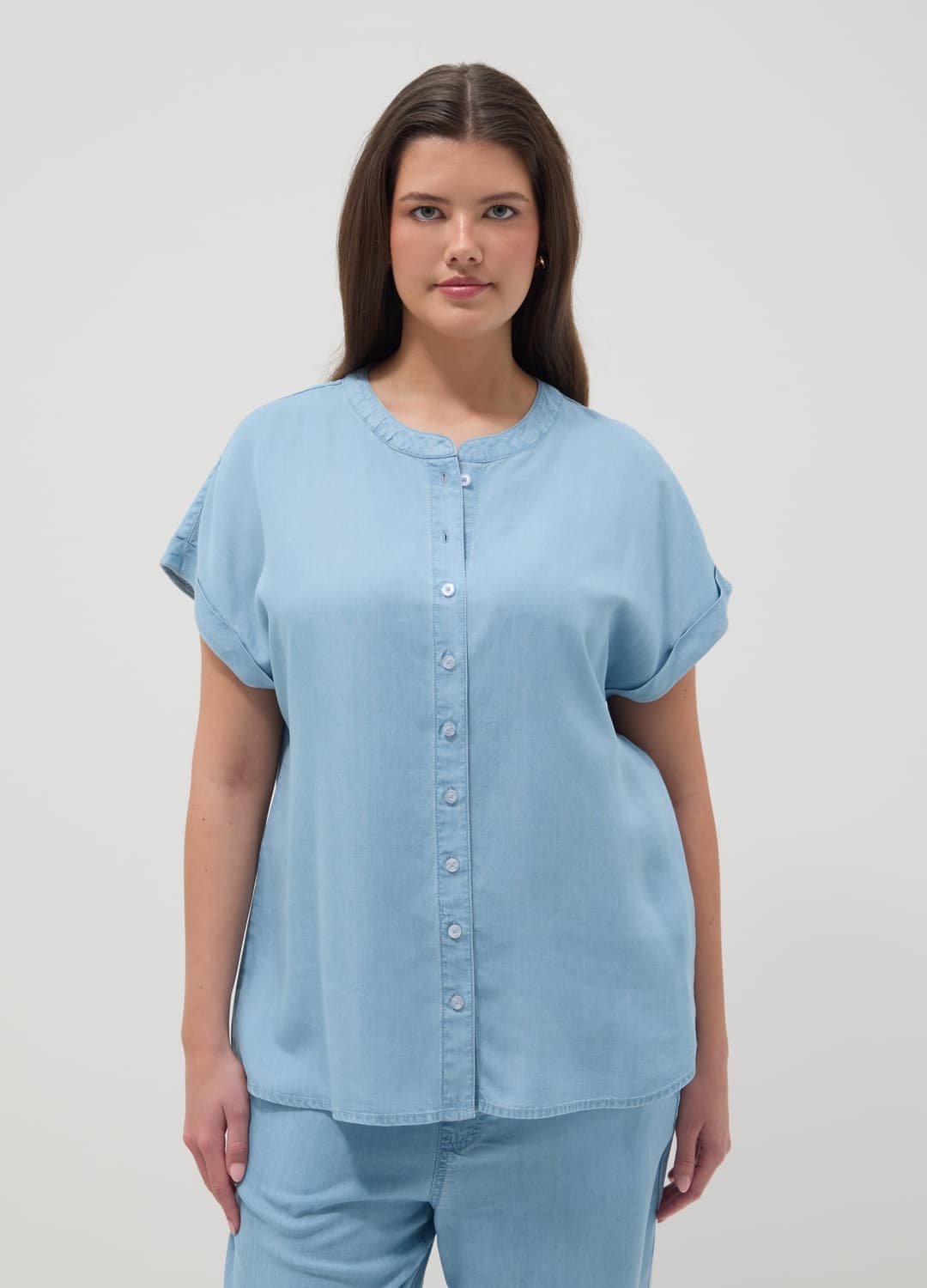 Blaue Bluse Aus Reinem Lyocell Im Regular Fit Mit Stehkragen | OVS Blaue Bluse Aus Reinem Lyocell Im Regular Fit Mit Stehkragen - 0 | OVS