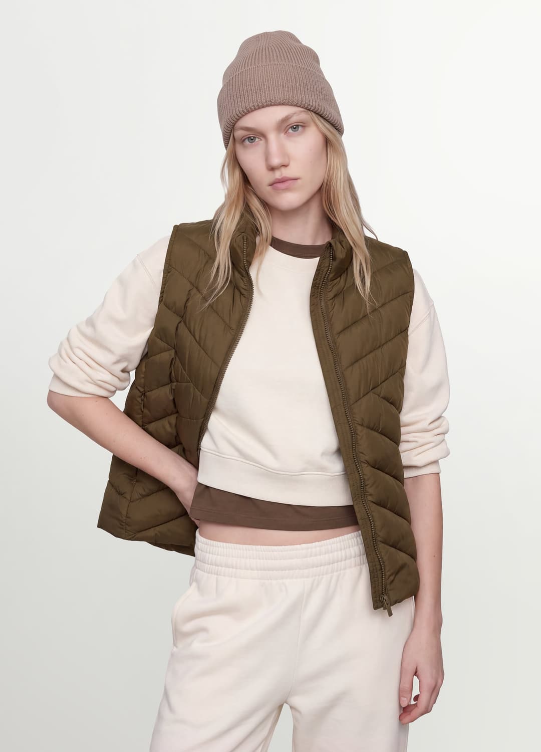 Gilet Ultralight Verde Trapuntato Con Zip E Collo Alto | OVS Gilet Ultralight Verde Trapuntato Con Zip E Collo Alto - 1 | OVS