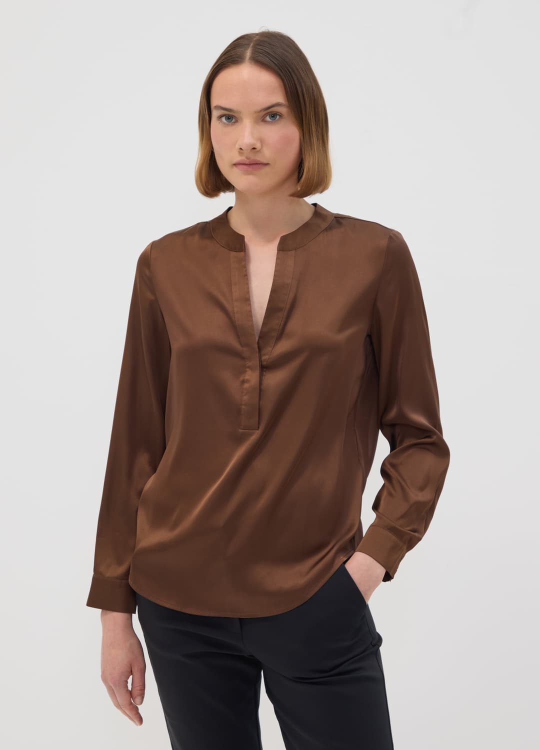 Camicia Marrone In Tessuto Elasticizzato Con Collo Coreano | OVS Camicia Marrone In Tessuto Elasticizzato Con Collo Coreano - 0 | OVS