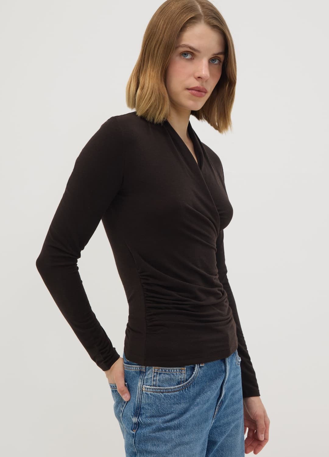 Schwarzes T-shirt Aus Viskose | OVS Schwarzes T-shirt Aus Viskose - 2 | OVS