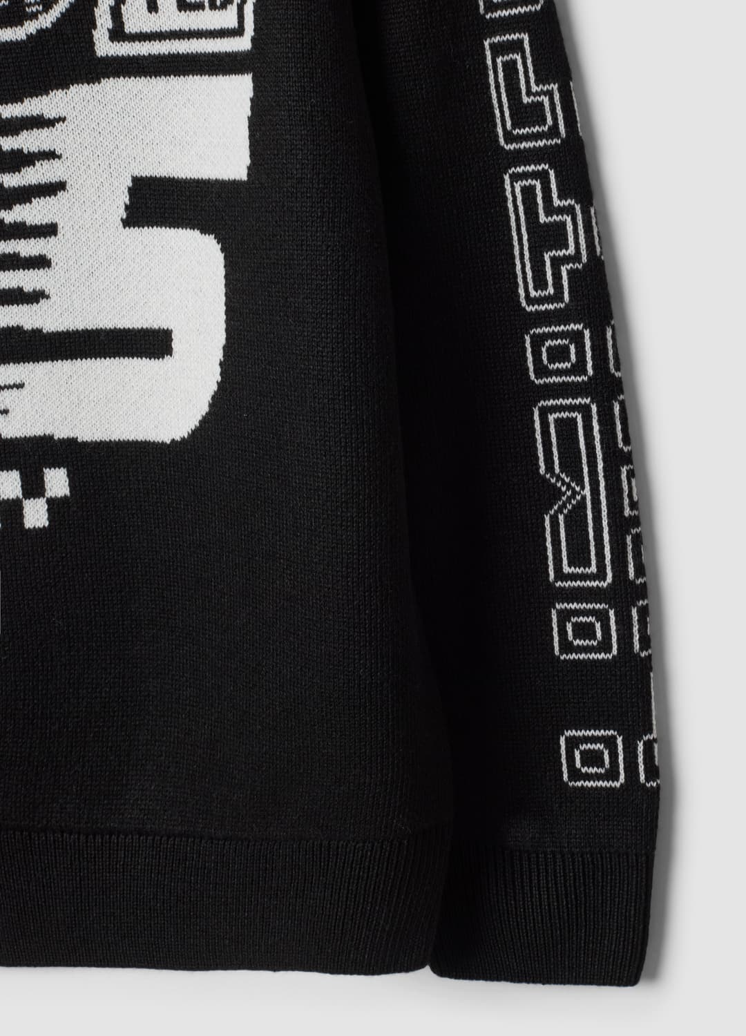Schwarzer Rundhalspullover Mit Jacquard-print | OVS Schwarzer Rundhalspullover Mit Jacquard-print - 3 | OVS