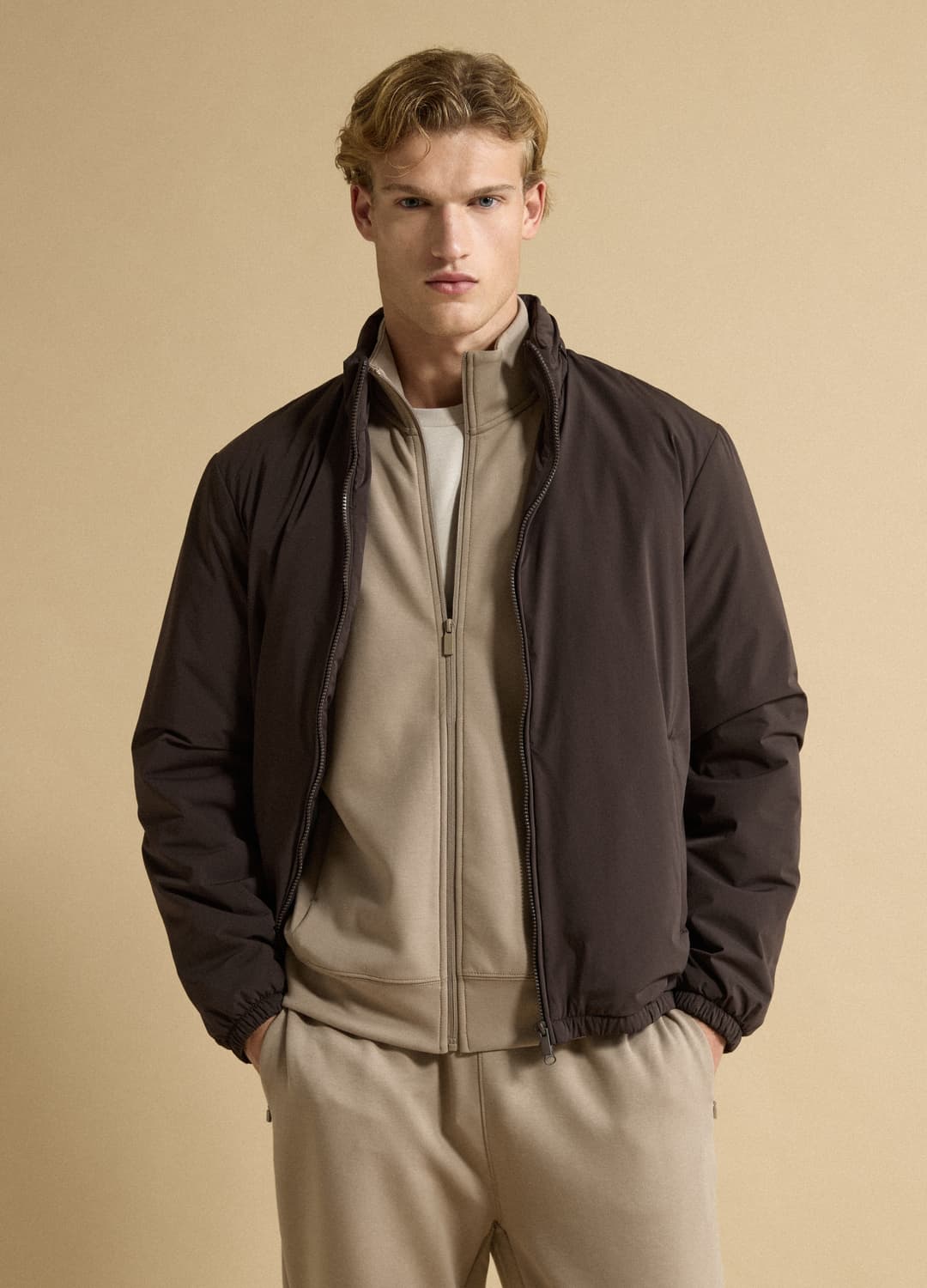 Giacca Marrone Imbottita In Tessuto Elasticizzato Regular Fit | OVS Giacca Marrone Imbottita In Tessuto Elasticizzato Regular Fit - 2 | OVS