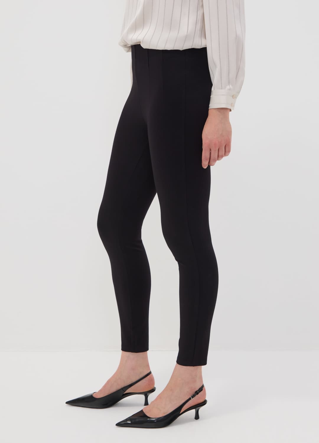 Schwarze Slim-fit-leggings Aus Elastischem Viskose-milano-strick | OVS Schwarze Slim-fit-leggings Aus Elastischem Viskose-milano-strick - 3 | OVS