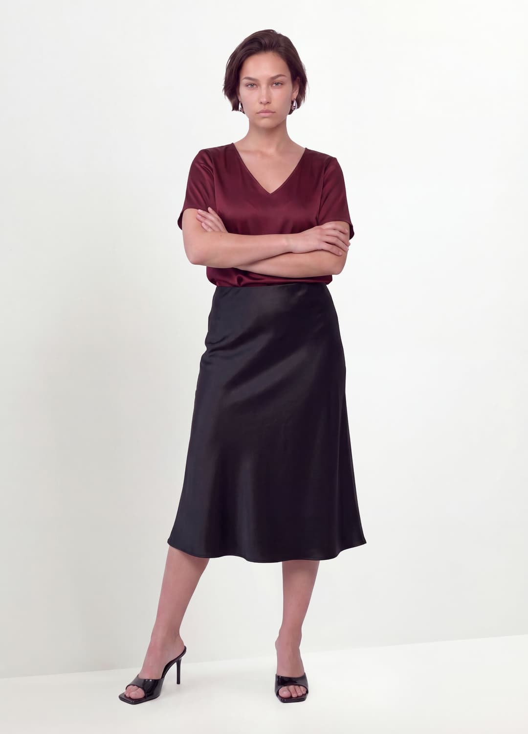 Blusa Satinata Rossa In Tessuto Elasticizzato Con Scollo A V Regular Fit | OVS Blusa Satinata Rossa In Tessuto Elasticizzato Con Scollo A V Regular Fit - 1 | OVS