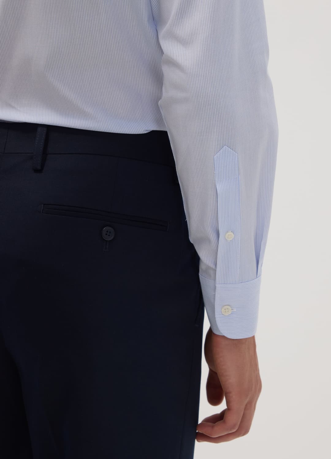 Camicia Azzurra In Misto Cotone A Righe Sottili Easy Iron Regular Fit | OVS Camicia Azzurra In Misto Cotone A Righe Sottili Easy Iron Regular Fit - 3 | OVS