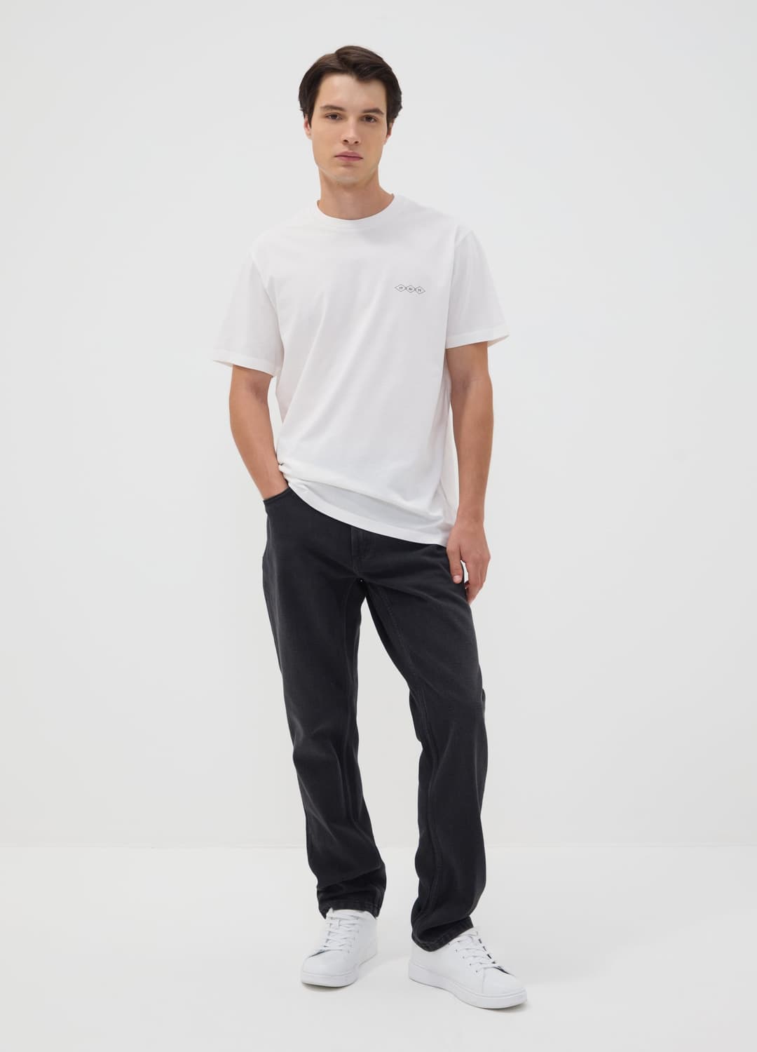 Weisses Jersey-t-shirt Aus Reiner Baumwolle Mit Grafikprint | OVS Weisses Jersey-t-shirt Aus Reiner Baumwolle Mit Grafikprint - 1 | OVS