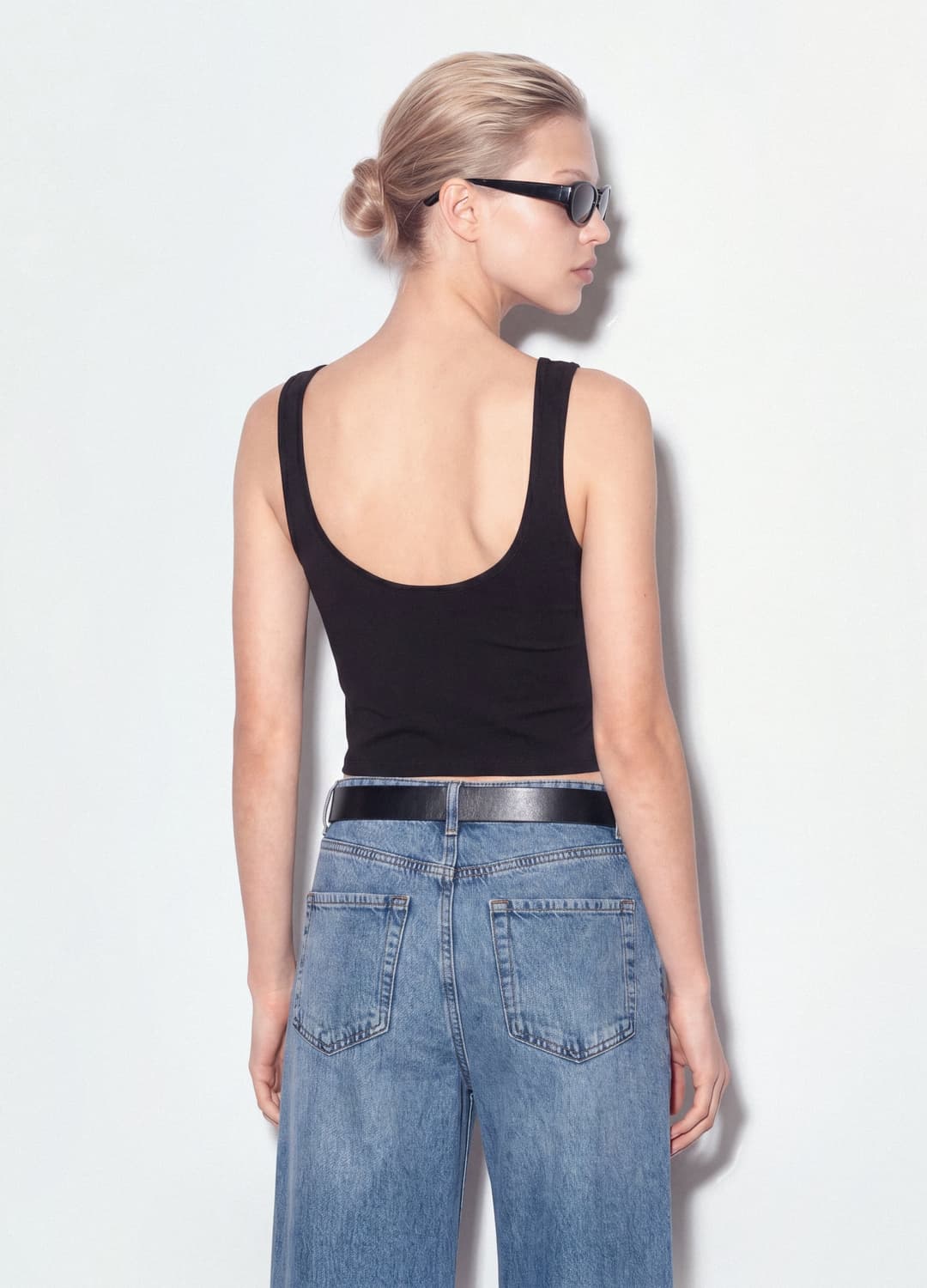 Top Nero In Cotone Elasticizzato Con Orlo Asimmetrico E Occhielli Metallici | OVS Top Nero In Cotone Elasticizzato Con Orlo Asimmetrico E Occhielli Metallici - 2 | OVS