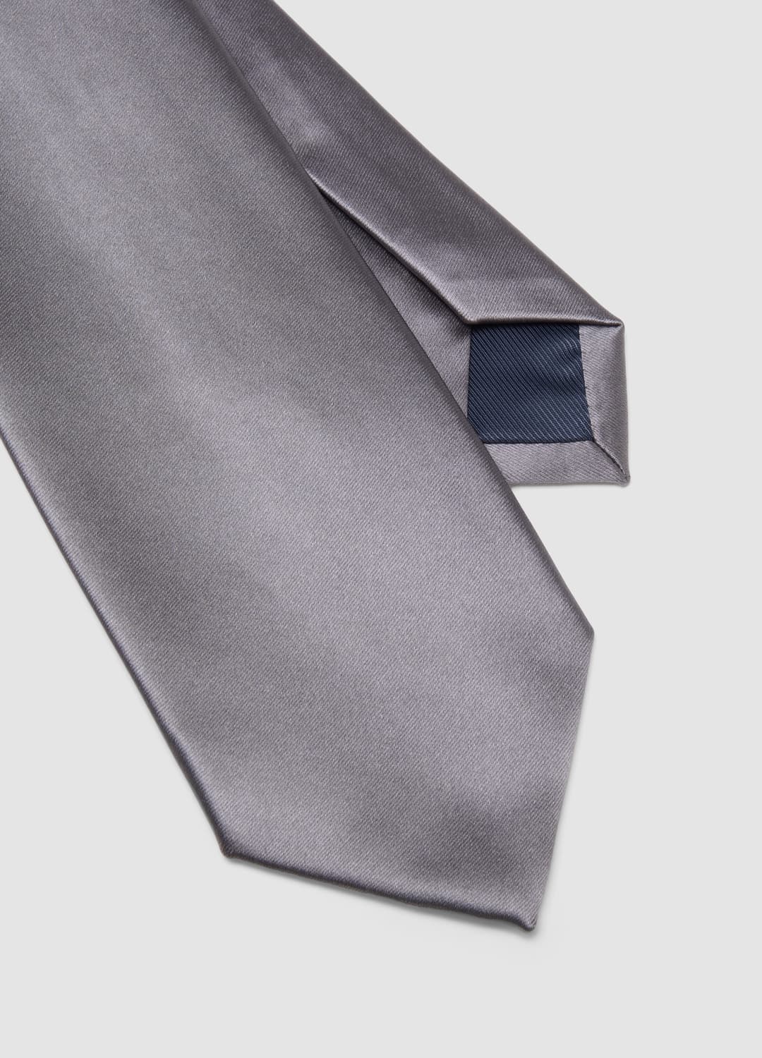 Graue Krawatte Mit 7,5 Cm Breitem Krawattenblatt Aus Glänzendem Stoff | OVS Graue Krawatte Mit 7,5 Cm Breitem Krawattenblatt Aus Glänzendem Stoff - 2 | OVS