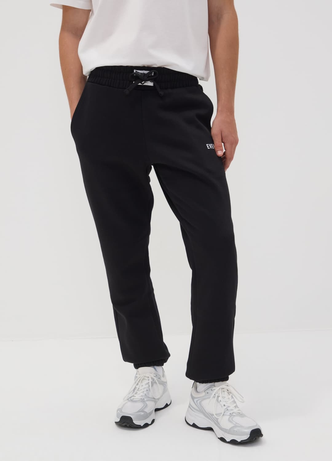 Pantaloni Sportivi Neri In Misto Cotone Con Logo | OVS Pantaloni Sportivi Neri In Misto Cotone Con Logo - 1 | OVS