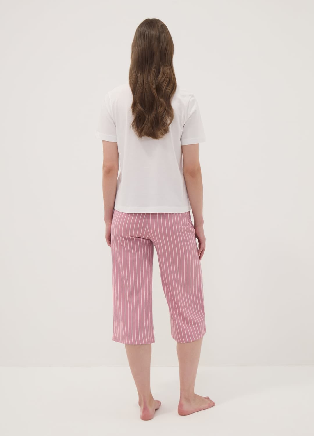 Pigiama Rosa E Bianco In Puro Cotone Organico Con Pantaloni Cropped | OVS Pigiama Rosa E Bianco In Puro Cotone Organico Con Pantaloni Cropped - 2 | OVS