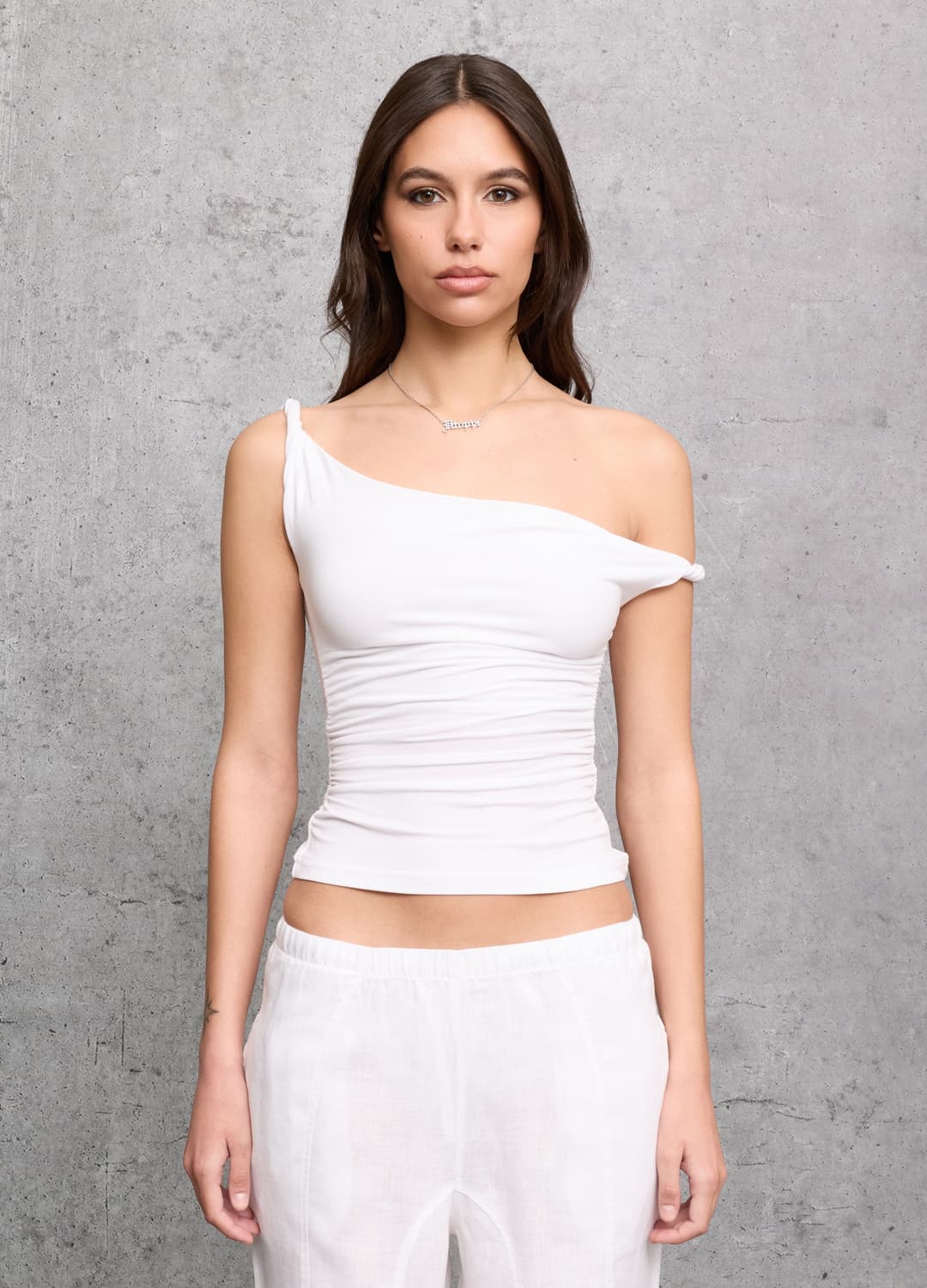 Weisses Asymmetrisches Tanktop | OVS Weisses Asymmetrisches Tanktop - 0 | OVS