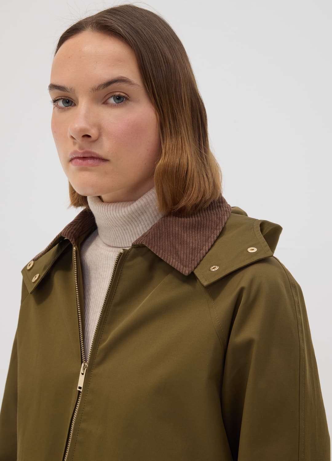Grüne Parka-jacke Aus Baumwollmix Mit Kapuze Und Rippkragen | OVS Grüne Parka-jacke Aus Baumwollmix Mit Kapuze Und Rippkragen - 2 | OVS