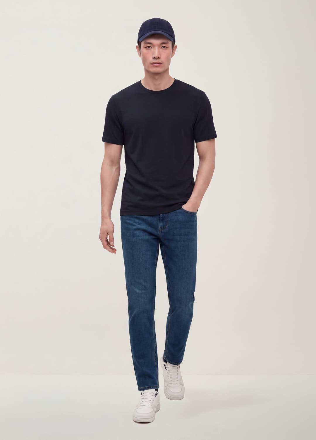 Hellblaue Slim-fit-jeans Aus Baumwoll-viskose-mix | OVS Hellblaue Slim-fit-jeans Aus Baumwoll-viskose-mix - 14 | OVS