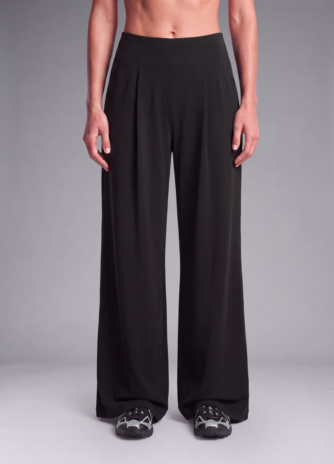 Schwarze Wide-leg Sporthose Aus Stretchmaterial Altavia Studio | OVS Schwarze Wide-leg Sporthose Aus Stretchmaterial Altavia Studio - 2 | OVS
