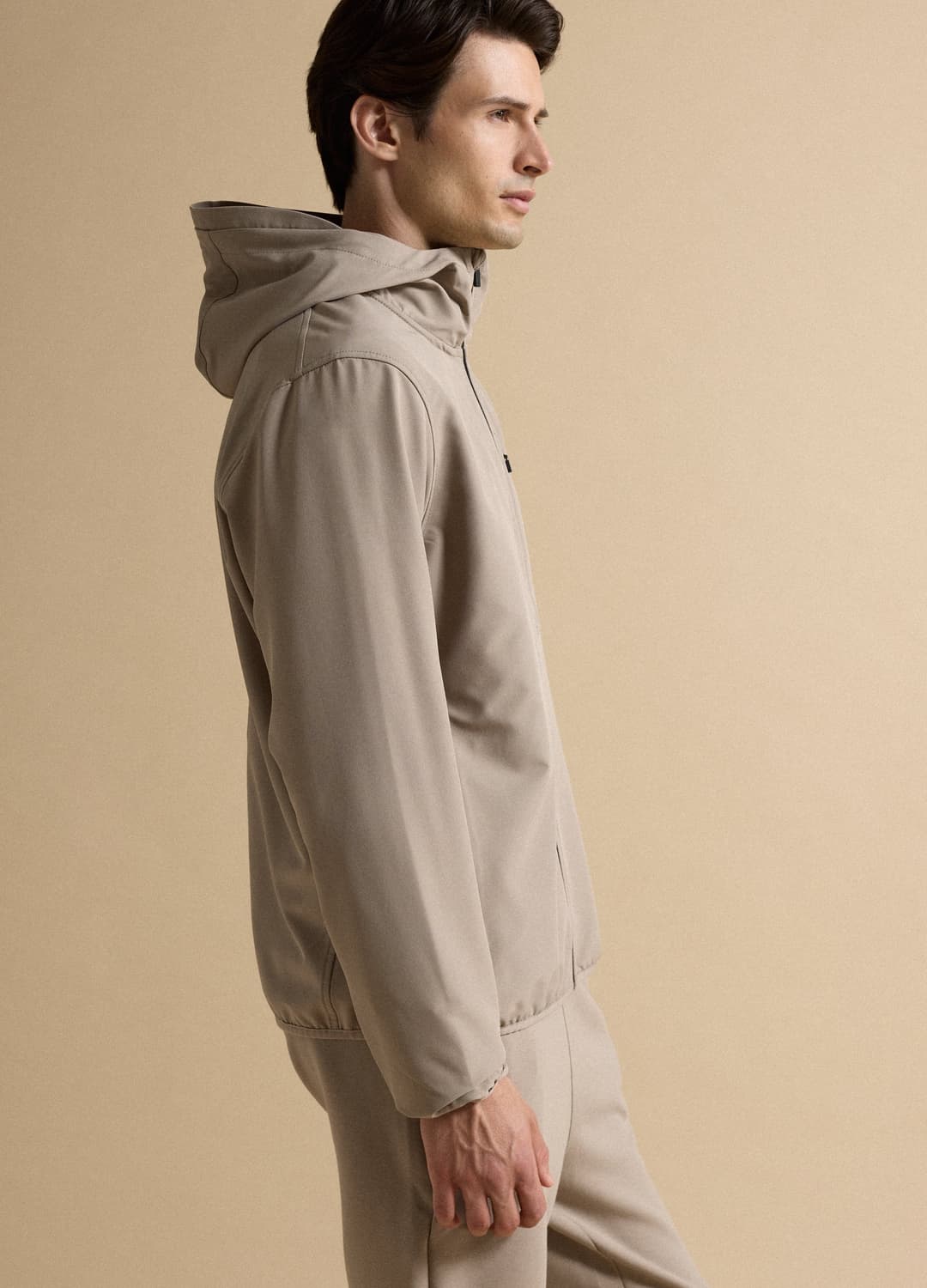 Giacca Beige Con Cappuccio In Tessuto Elasticizzato Regular Fit | OVS Giacca Beige Con Cappuccio In Tessuto Elasticizzato Regular Fit - 3 | OVS