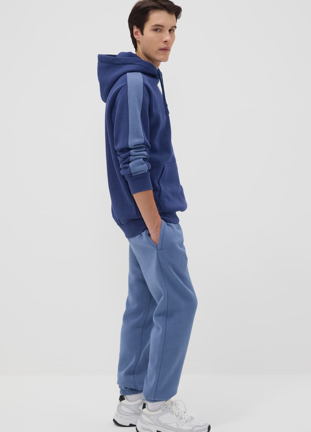 Felpa Blu Con Cappuccio In Misto Cotone Con Logo | OVS Felpa Blu Con Cappuccio In Misto Cotone Con Logo - 2 | OVS