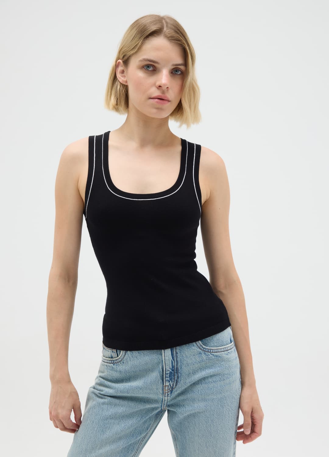 Top Bianco Smanicato Vestibilità Regular | OVS Top Bianco Smanicato Vestibilità Regular - 7 | OVS