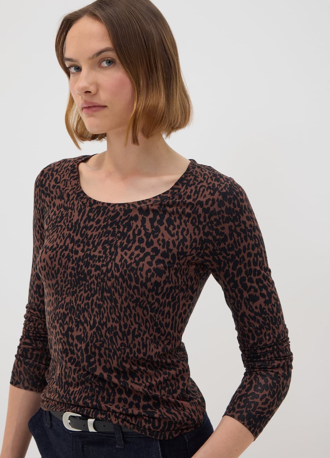 Braunes Slim-fit-t-shirt Aus Stretch-viskose Mit Animal-print | OVS Braunes Slim-fit-t-shirt Aus Stretch-viskose Mit Animal-print - 0 | OVS