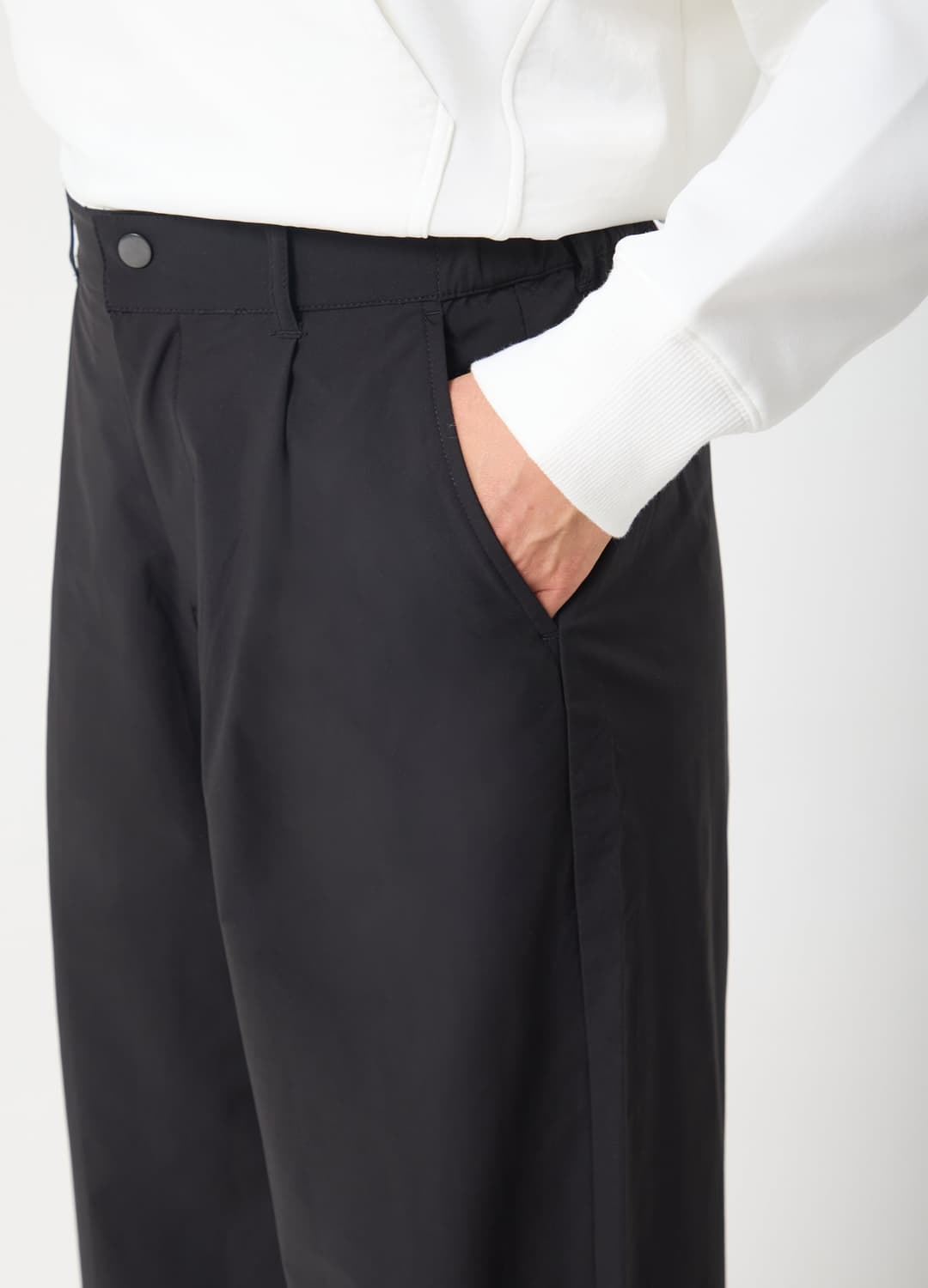 Wide-leg-hose Aus Technischem Gewebe Von Altavia Studio | OVS Wide-leg-hose Aus Technischem Gewebe Von Altavia Studio - 3 | OVS
