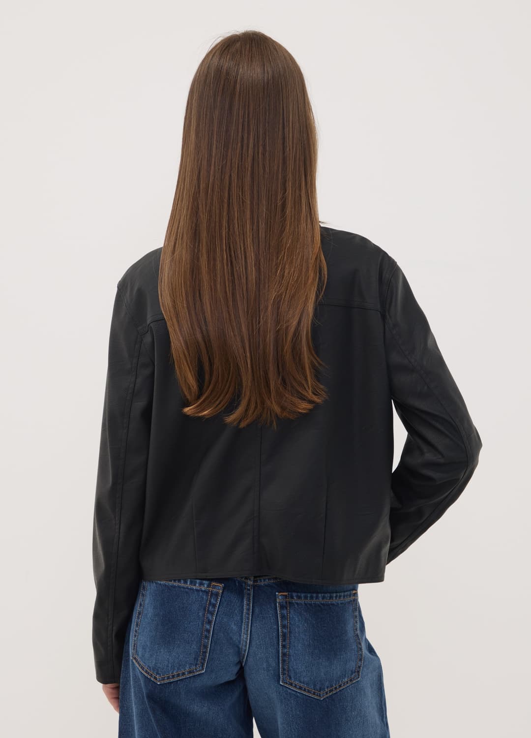 Schwarze Jacke Mit Reißverschluss Und Slim-fit-kragen | OVS Schwarze Jacke Mit Reißverschluss Und Slim-fit-kragen - 3 | OVS
