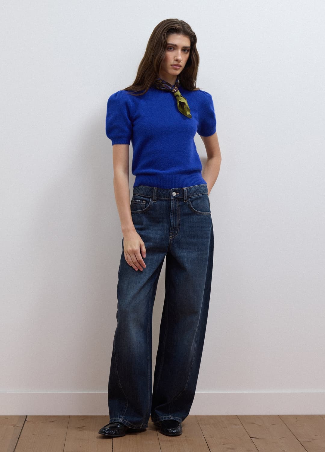 Blaues Shirt Aus Elastischer Viskose Mit Rundhalsausschnitt | OVS Blaues Shirt Aus Elastischer Viskose Mit Rundhalsausschnitt - 1 | OVS
