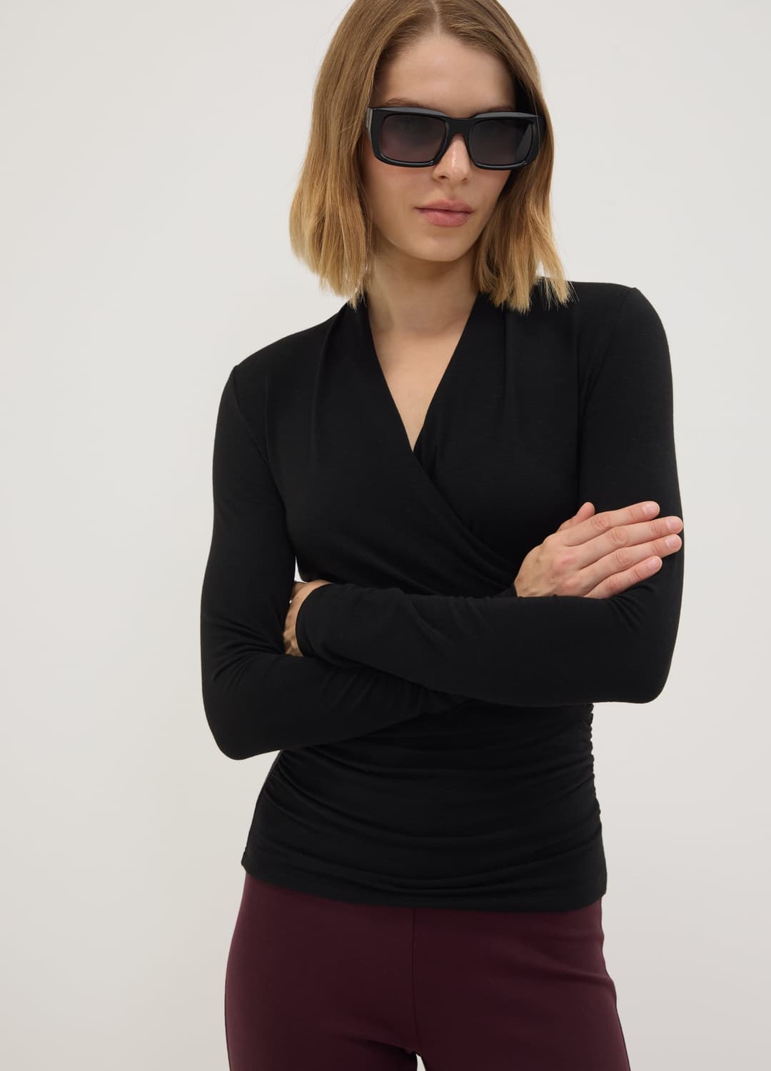 Schwarzes T-shirt Aus Viskose | OVS Schwarzes T-shirt Aus Viskose - 0 | OVS