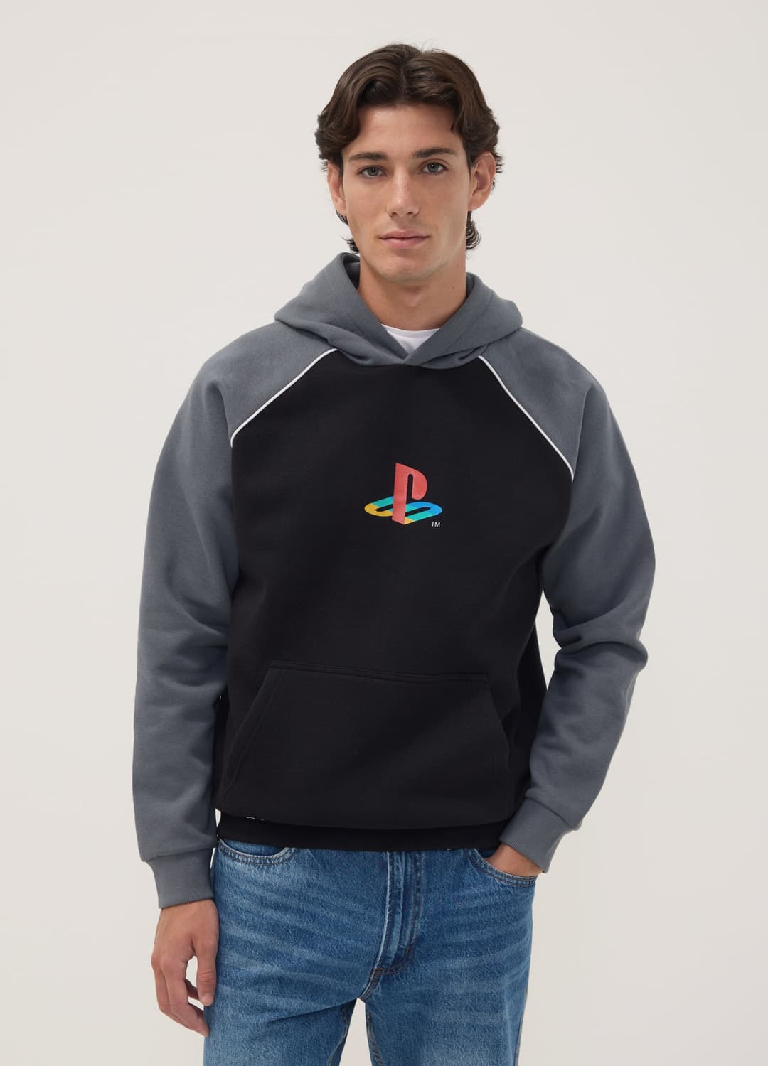 Felpa Nera In Misto Cotone Con Cappuccio E Stampa Playstation | OVS Felpa Nera In Misto Cotone Con Cappuccio E Stampa Playstation - 0 | OVS