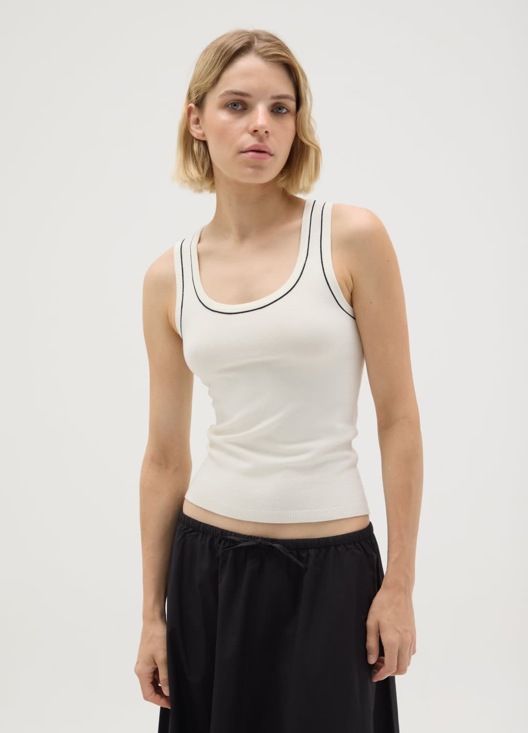 Top Bianco Smanicato Vestibilità Regular | OVS Top Bianco Smanicato Vestibilità Regular - 0 | OVS