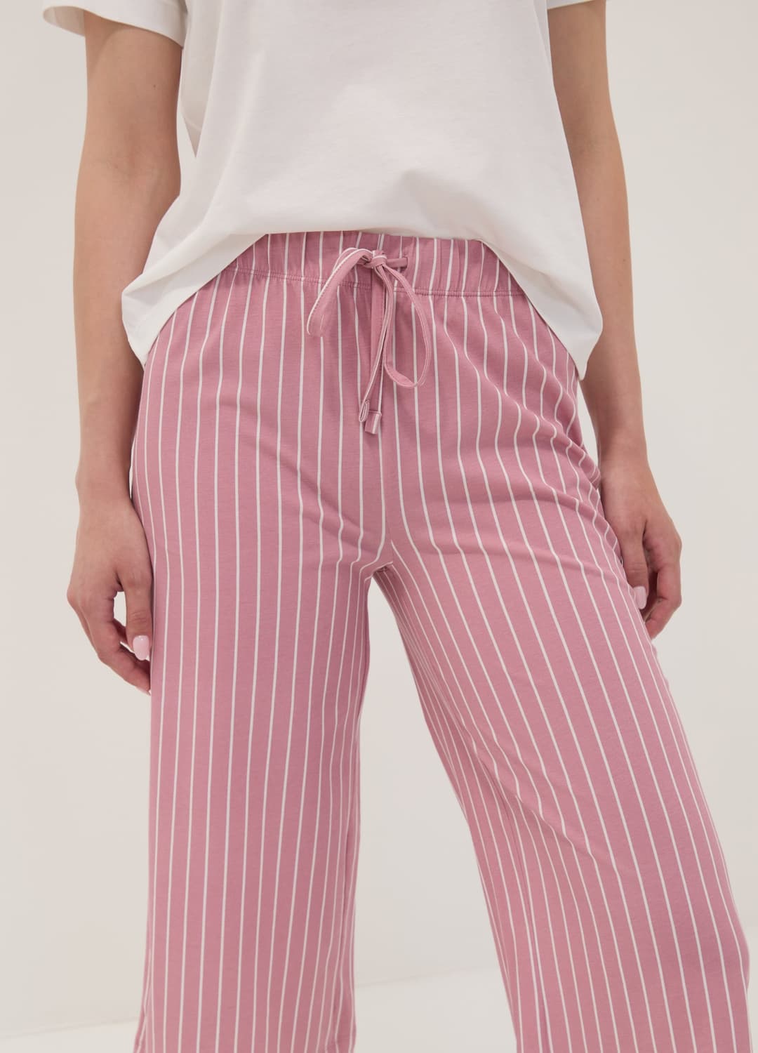 Pigiama Rosa E Bianco In Puro Cotone Organico Con Pantaloni Cropped | OVS Pigiama Rosa E Bianco In Puro Cotone Organico Con Pantaloni Cropped - 3 | OVS