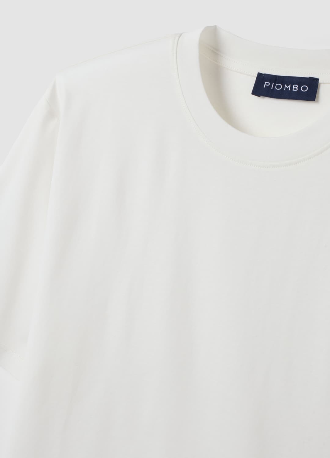 Weißes T-shirt Aus Jersey Aus Reiner Baumwolle Mit Rundhalsausschnitt | OVS Weißes T-shirt Aus Jersey Aus Reiner Baumwolle Mit Rundhalsausschnitt - 1 | OVS