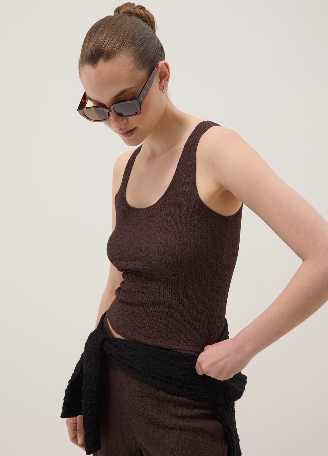 Braunes Stretch-top Mit Crinkle-struktur | OVS Braunes Stretch-top Mit Crinkle-struktur - 0 | OVS