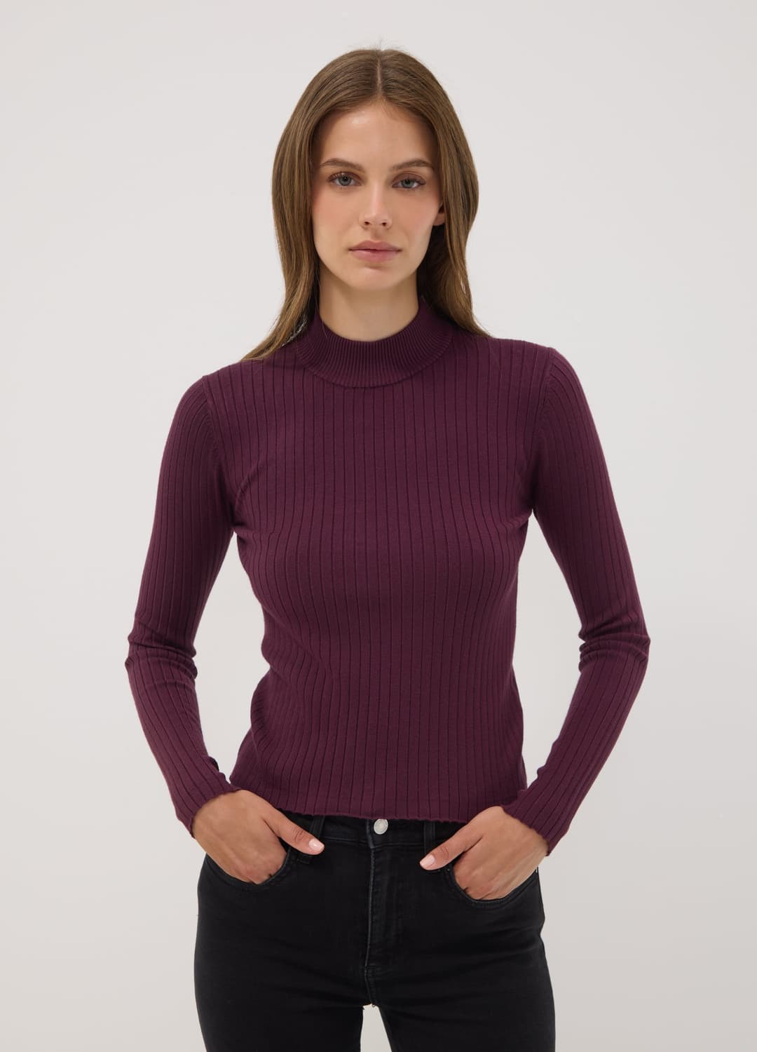 Maglia Verde In Misto Viscosa A Coste Con Collo Rialzato | OVS Maglia Verde In Misto Viscosa A Coste Con Collo Rialzato - 2 | OVS