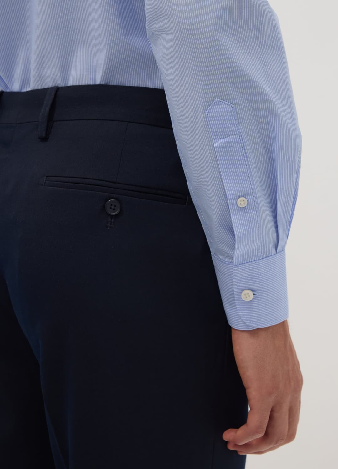 Camicia Azzurra In Misto Cotone A Righe Sottili Easy Iron Regular Fit | OVS Camicia Azzurra In Misto Cotone A Righe Sottili Easy Iron Regular Fit - 2 | OVS