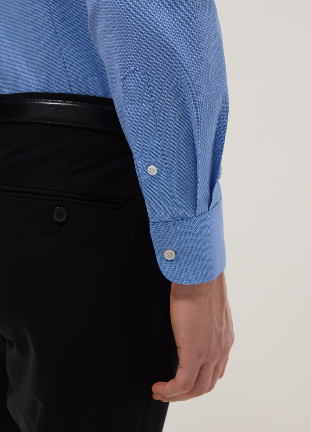 Hellblaues Slim-fit-hemd Aus Baumwollmix Mit Haifischkragen | OVS Hellblaues Slim-fit-hemd Aus Baumwollmix Mit Haifischkragen - 3 | OVS