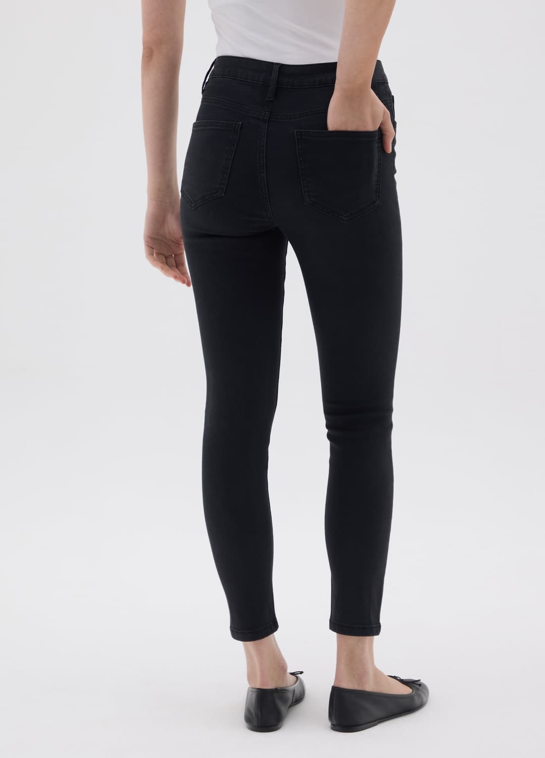 Damen-skinny-jeans Aus Elastischem Schwarzem Denim | OVS Damen-skinny-jeans Aus Elastischem Schwarzem Denim - 2 | OVS