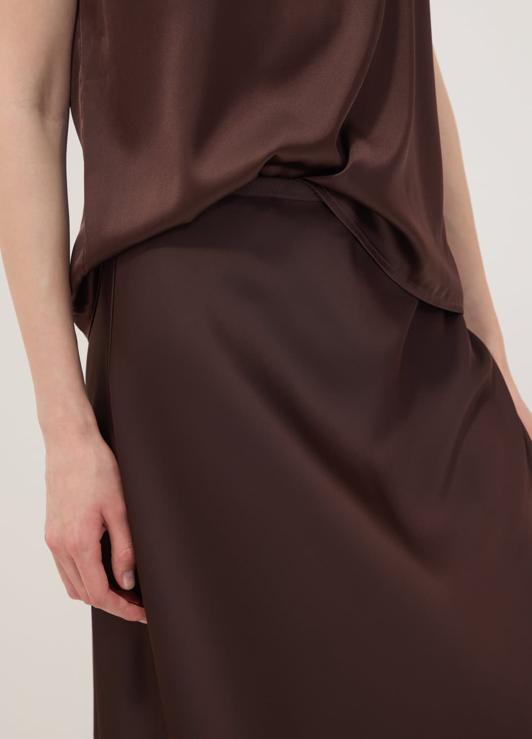 Gonna Lunga Marrone Satinata Con Vita Elasticizzata | OVS Gonna Lunga Marrone Satinata Con Vita Elasticizzata - 2 | OVS