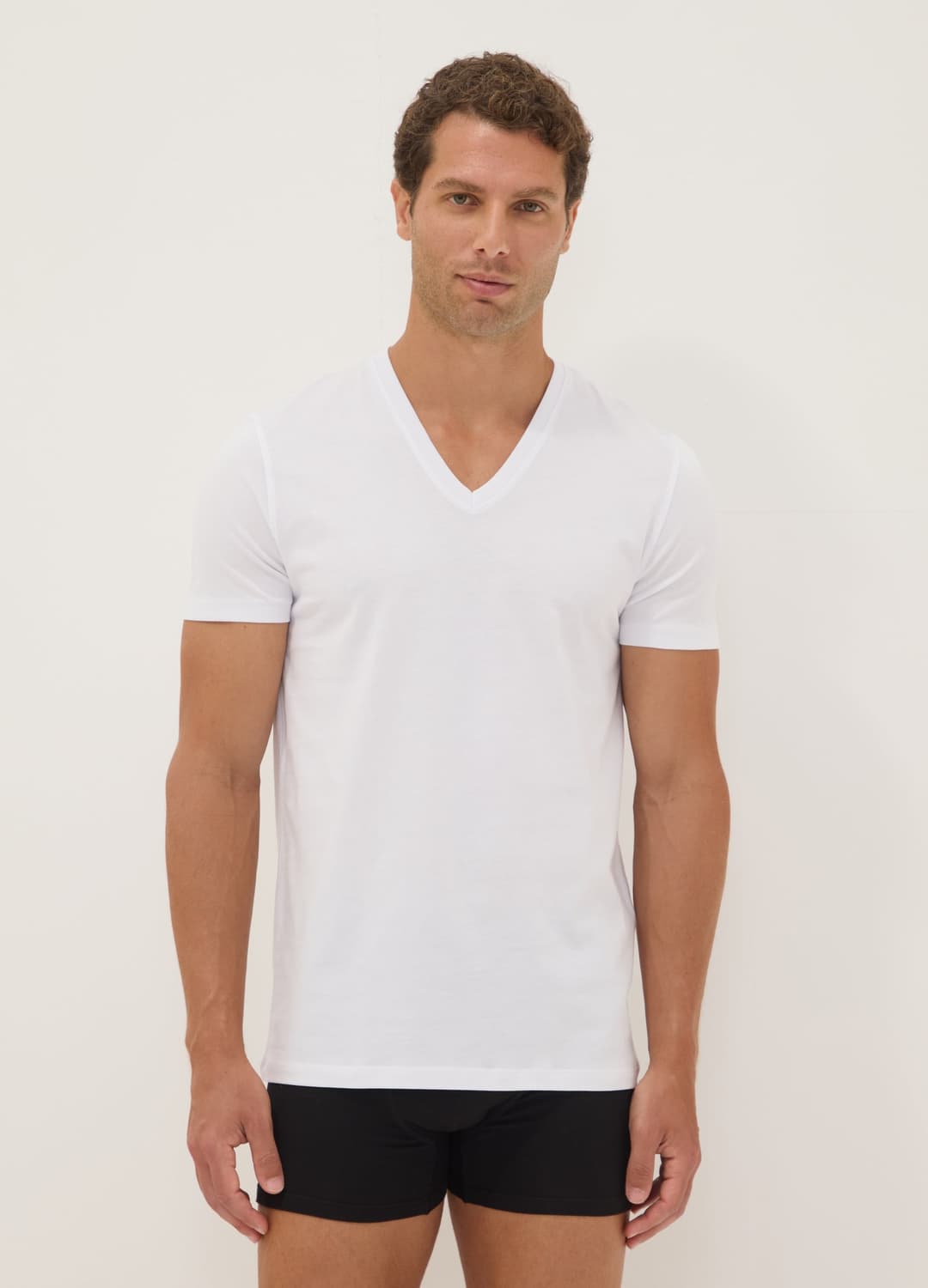 Weißes T-shirt Aus Reiner Supima-baumwolle Mit V-ausschnitt | OVS Weißes T-shirt Aus Reiner Supima-baumwolle Mit V-ausschnitt - 0 | OVS