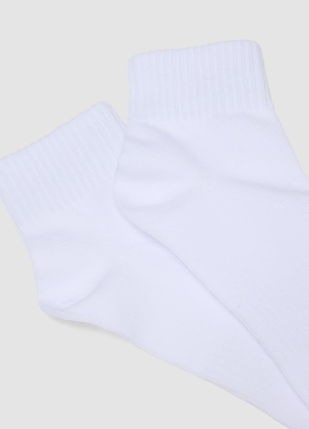 3er-pack Weiße Sportsocken Aus Bio-baumwolle In Knöchelhöhe | OVS 3er-pack Weiße Sportsocken Aus Bio-baumwolle In Knöchelhöhe - 2 | OVS