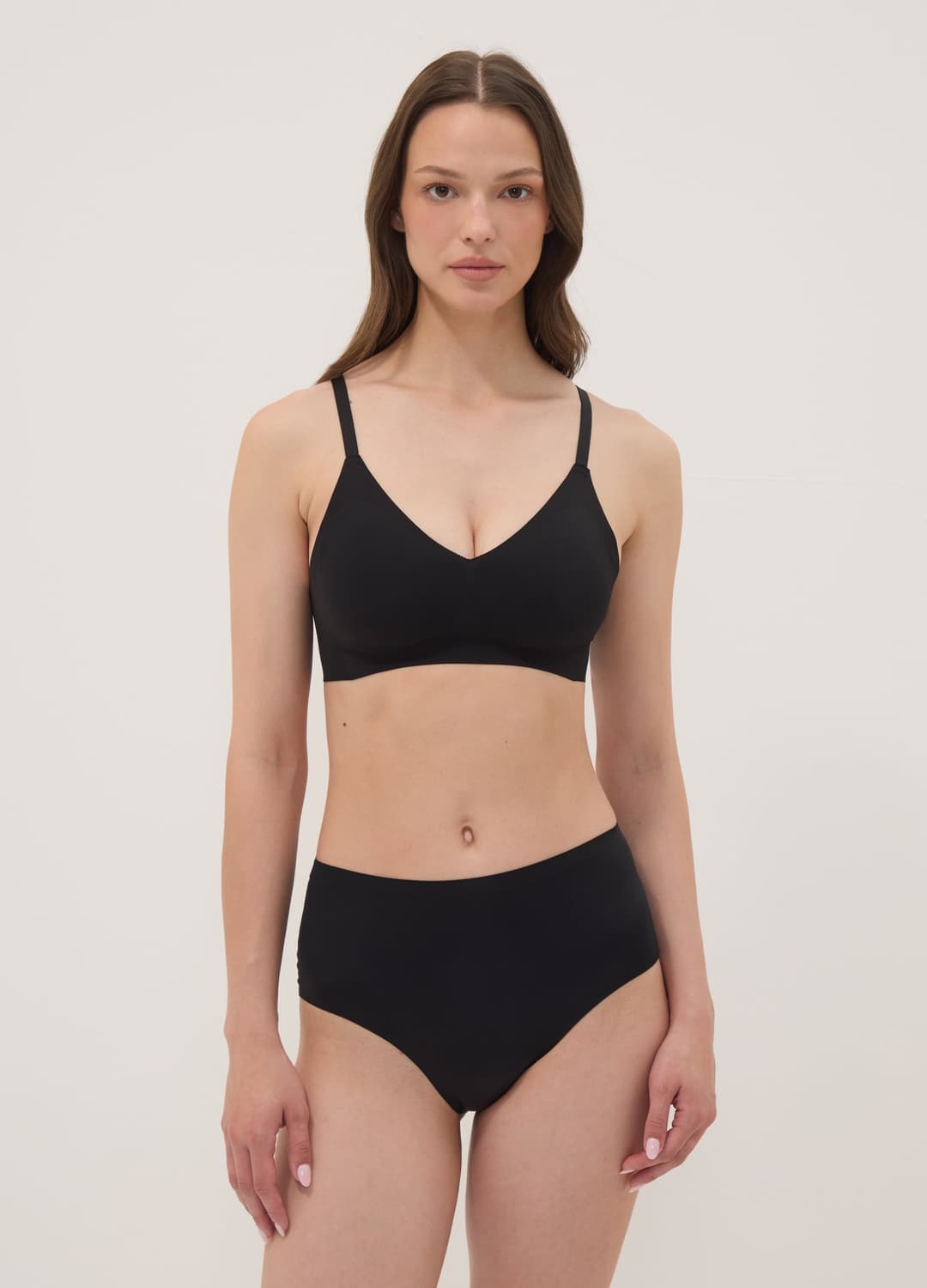 Reggiseno Nero In Tessuto Elasticizzato Con Coppe Removibili | OVS Reggiseno Nero In Tessuto Elasticizzato Con Coppe Removibili - 1 | OVS