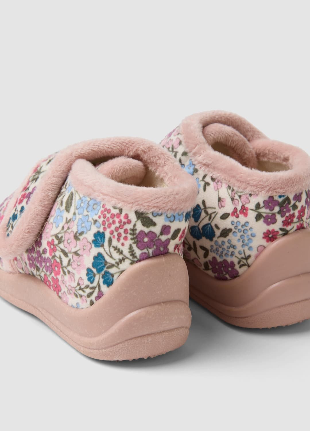 Pantofole Rosa A Stivaletto Con Fantasia Floreale | OVS Pantofole Rosa A Stivaletto Con Fantasia Floreale - 2 | OVS