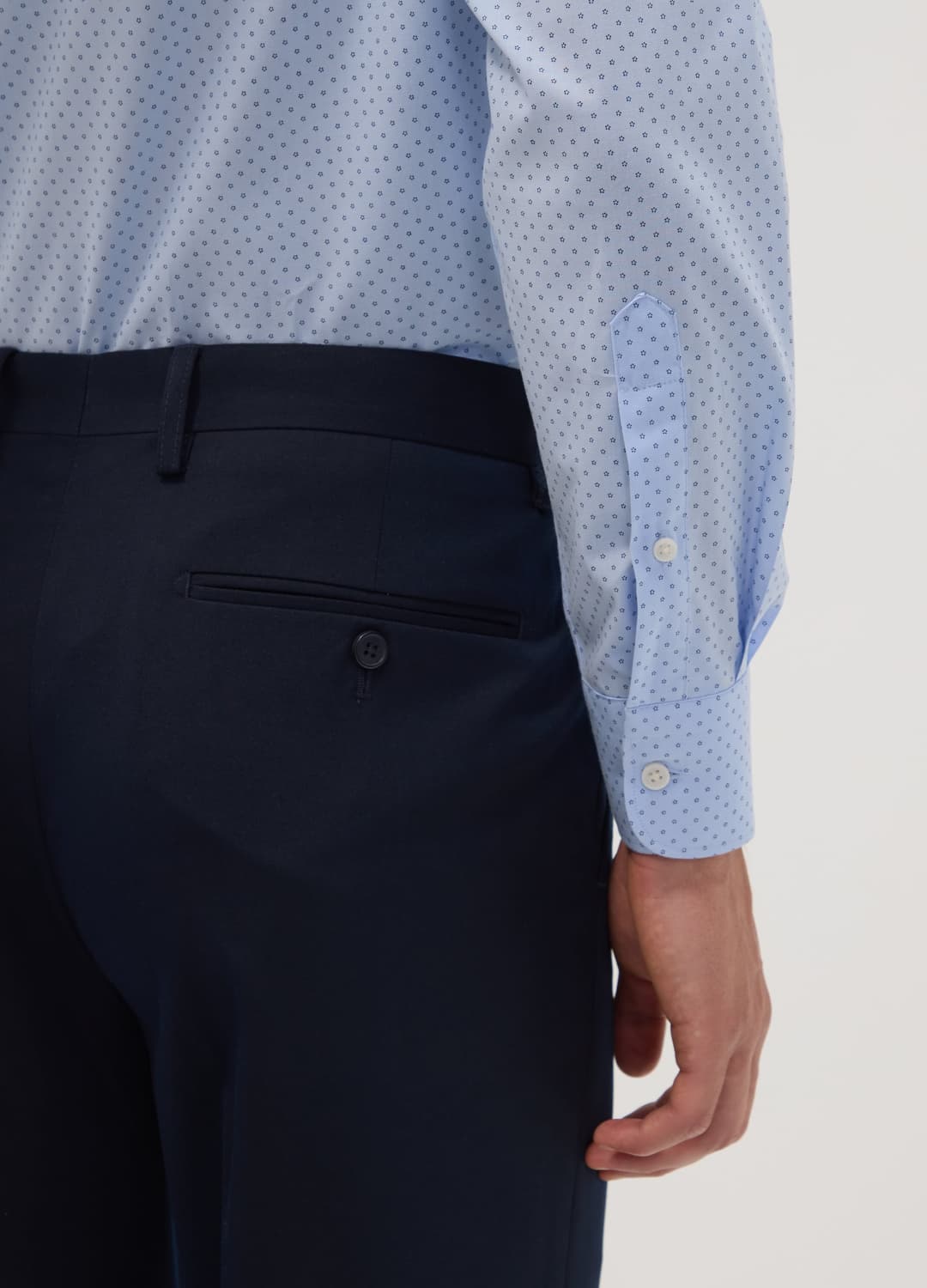 Camicia Azzurra In Popeline Di Cotone Elasticizzato Con Collo Francese | OVS Camicia Azzurra In Popeline Di Cotone Elasticizzato Con Collo Francese - 2 | OVS