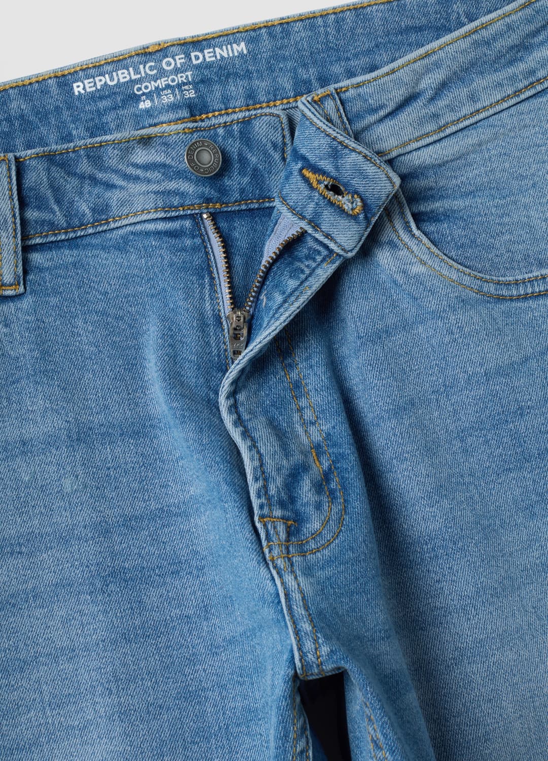 Hellblaue Comfort-fit-jeans Aus Stretch-baumwolle | OVS Hellblaue Comfort-fit-jeans Aus Stretch-baumwolle - 2 | OVS